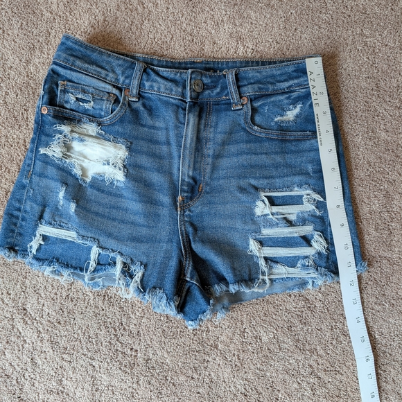 Denim High Rise Mom Short - Picture 2 of 4